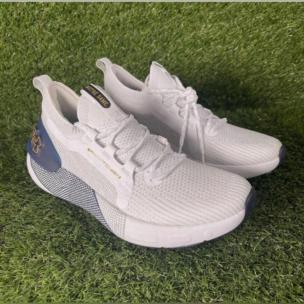 Under Armour University of Notre Dame ND Fighting irish Athletic shoes 3026908